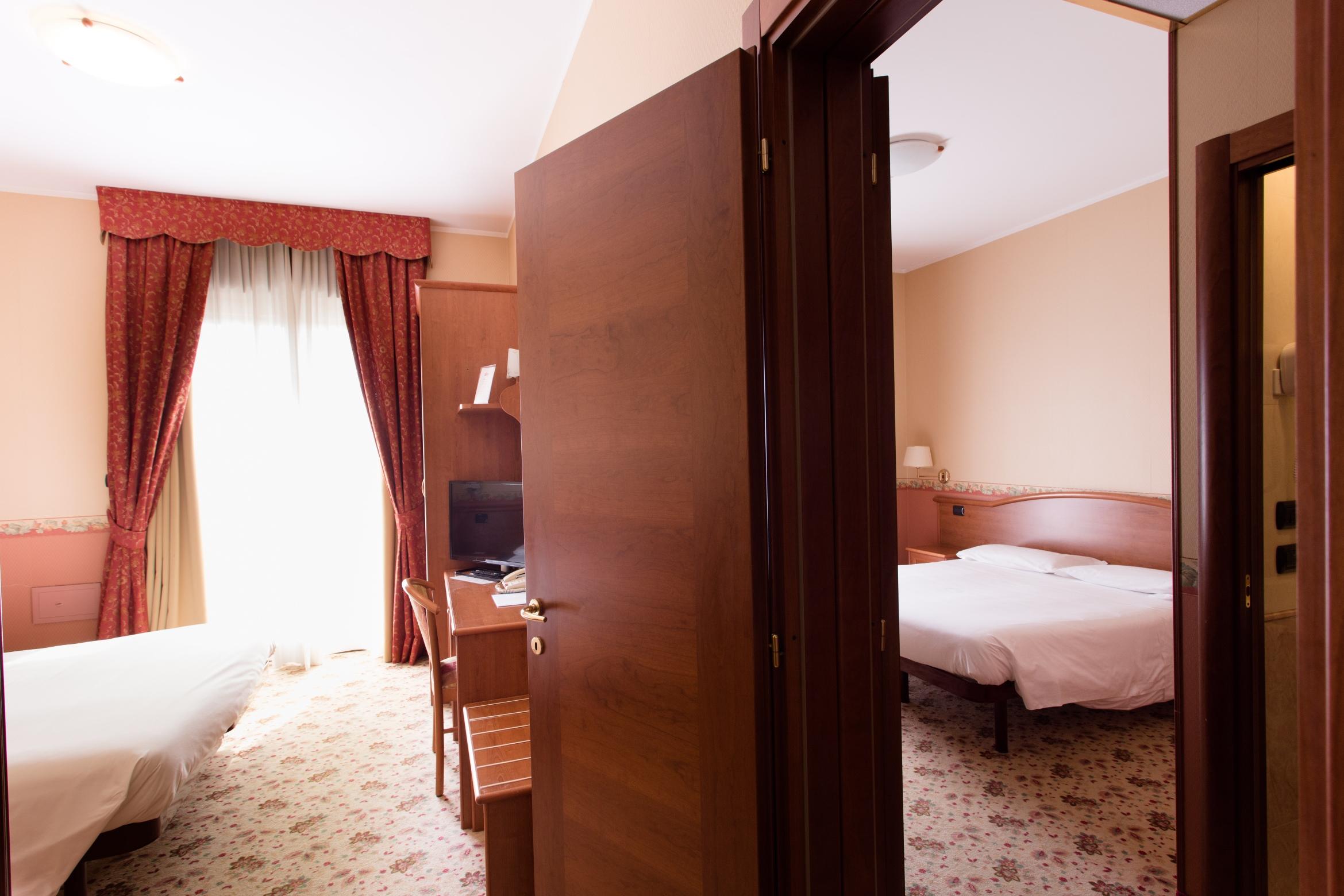 Vald Hotel Val della Torre Ngoại thất bức ảnh
