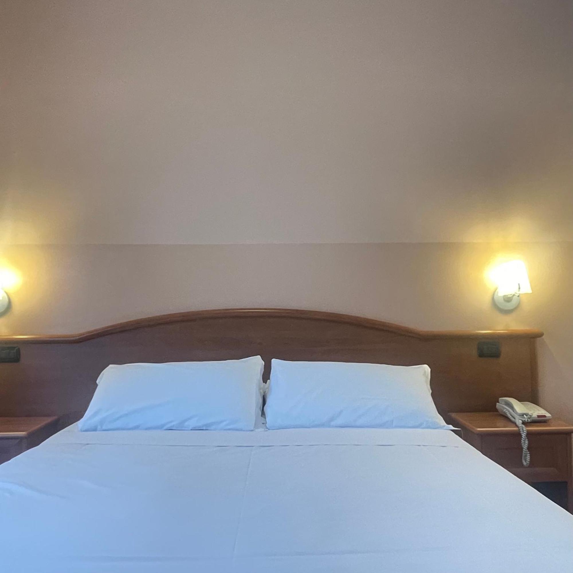 Vald Hotel Val della Torre Ngoại thất bức ảnh