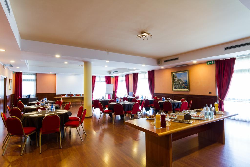 Vald Hotel Val della Torre Ngoại thất bức ảnh